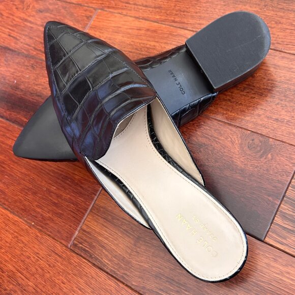 COLE HAAN Women's Piper Mule Shoe in Black Alligator Size 8 Leather Slip Ons - Picture 8 of 8